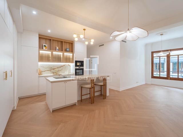 3 slaapkamer Appartement te koop in Valencia stad - € 650.000 (Ref: 9965554)
