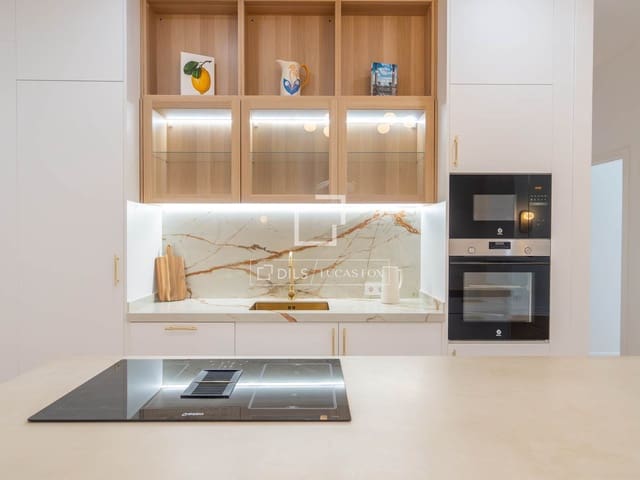3 slaapkamer Appartement te koop in Valencia stad - € 650.000 (Ref: 9965554)