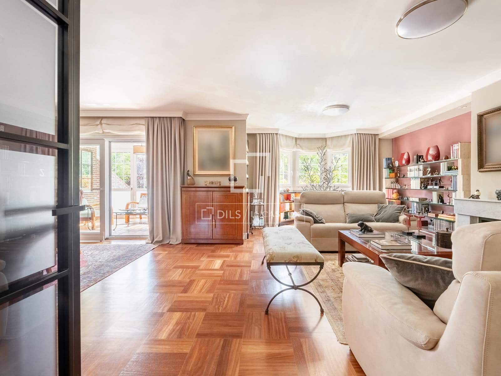 5 soveværelse Villa til salg i Majadahonda med swimmingpool garage - € 1.520.000 (Ref: 9965555)