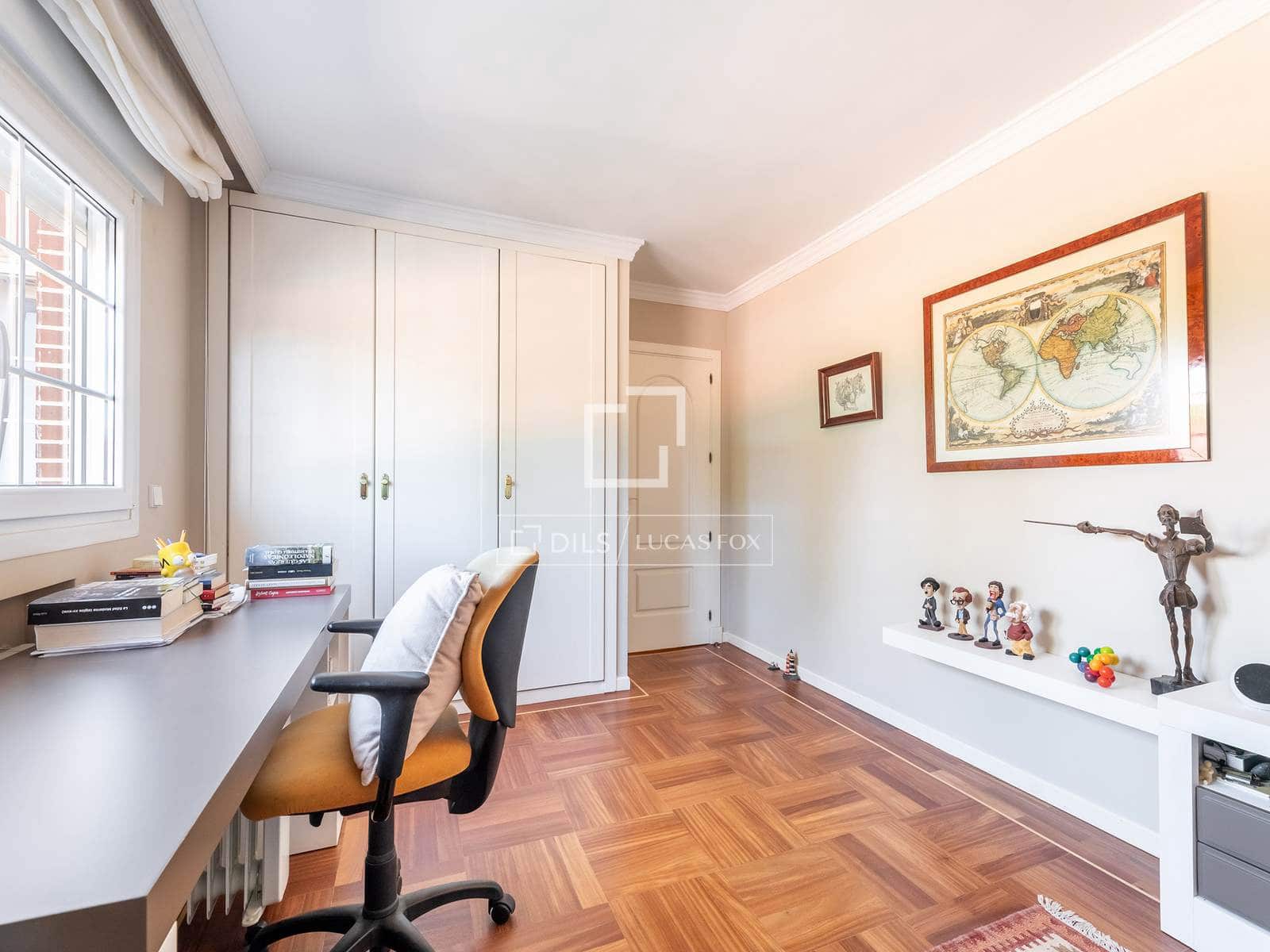 5 soveværelse Villa til salg i Majadahonda med swimmingpool garage - € 1.520.000 (Ref: 9965555)