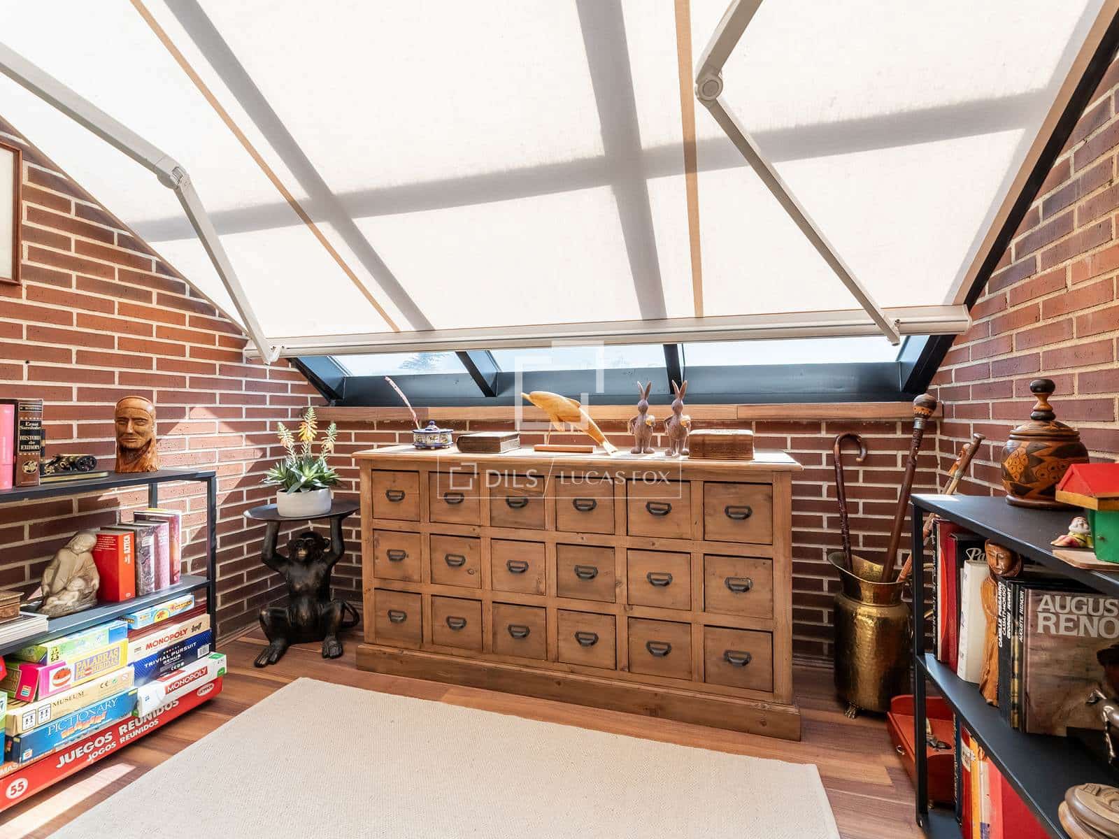 5 soveværelse Villa til salg i Majadahonda med swimmingpool garage - € 1.520.000 (Ref: 9965555)