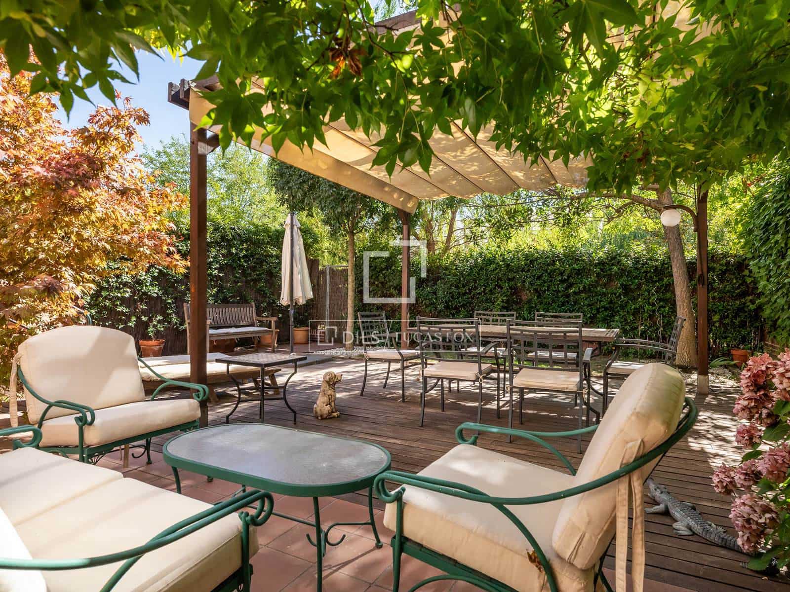 5 soveværelse Villa til salg i Majadahonda med swimmingpool garage - € 1.520.000 (Ref: 9965555)