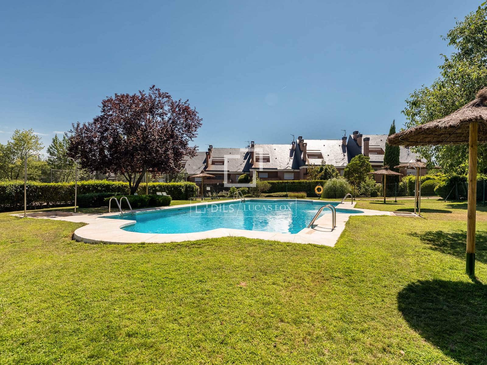 5 soveværelse Villa til salg i Majadahonda med swimmingpool garage - € 1.520.000 (Ref: 9965555)