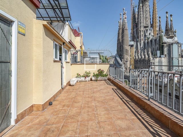 7 slaapkamer Penthouse te koop in Barcelona stad - € 1.350.000 (Ref: 9965667)