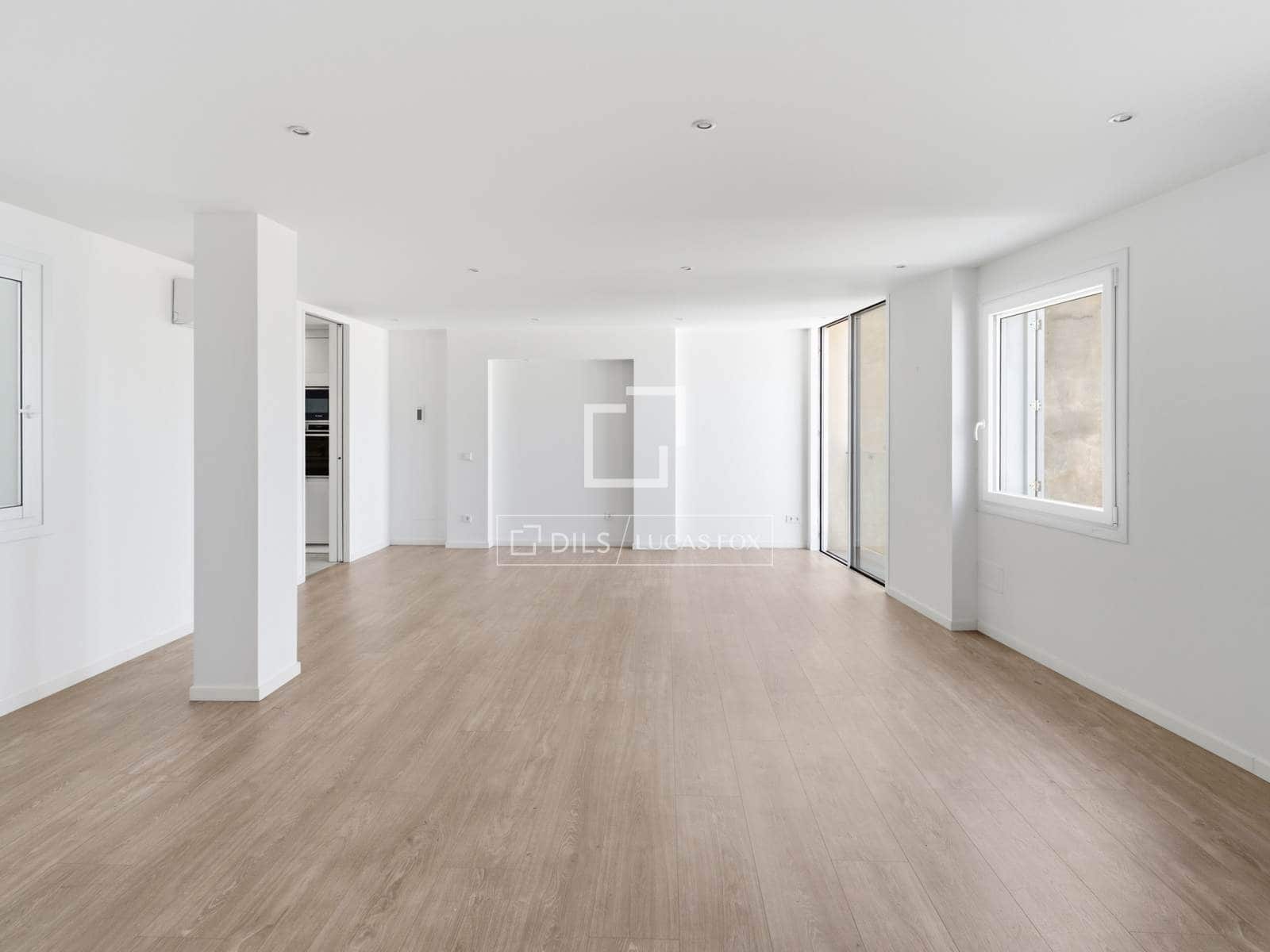 3 bedroom Apartment for rent in Palma de Mallorca - € 3,600 (Ref: 9965669)