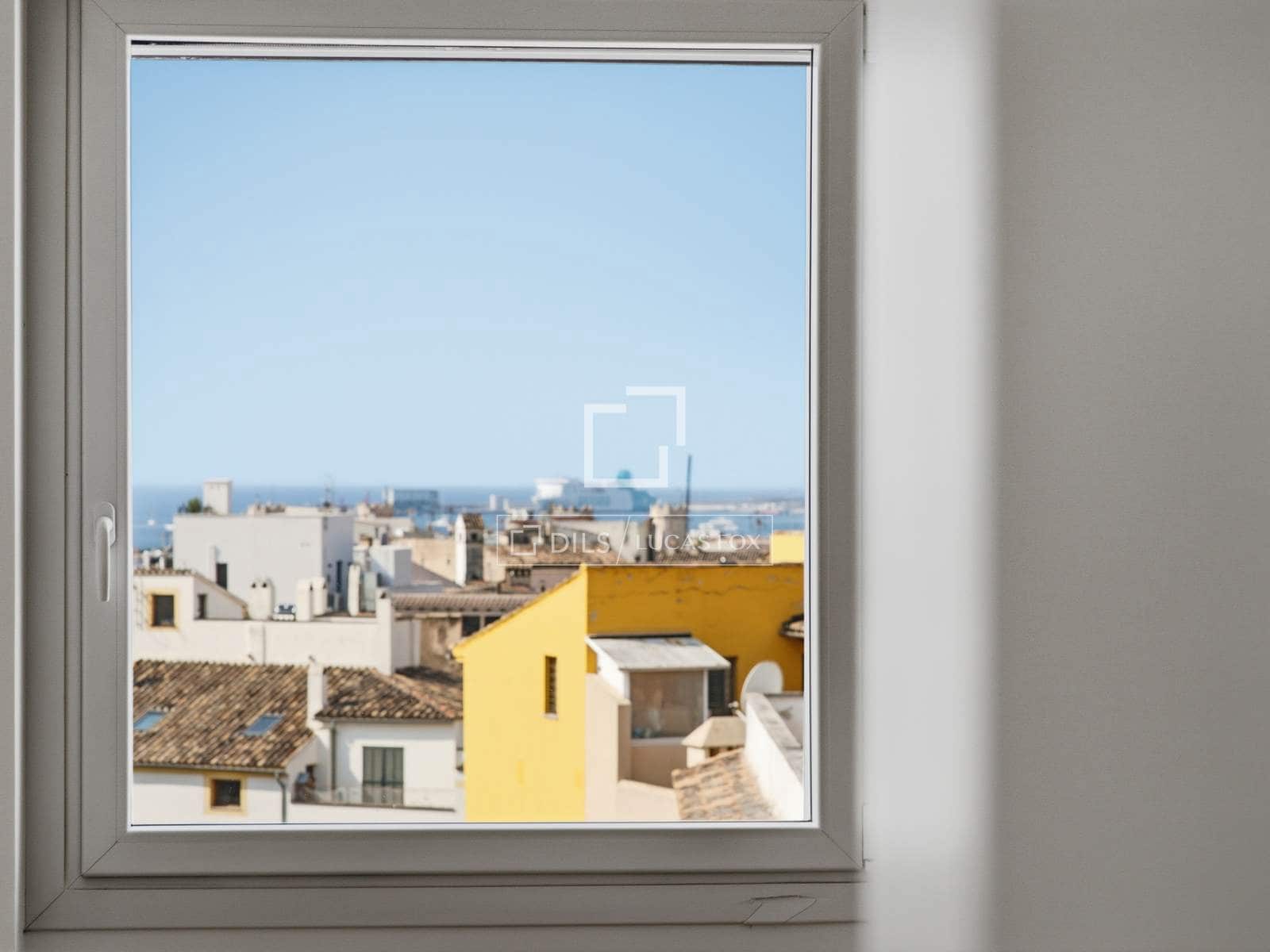 3 bedroom Apartment for rent in Palma de Mallorca - € 3,600 (Ref: 9965669)