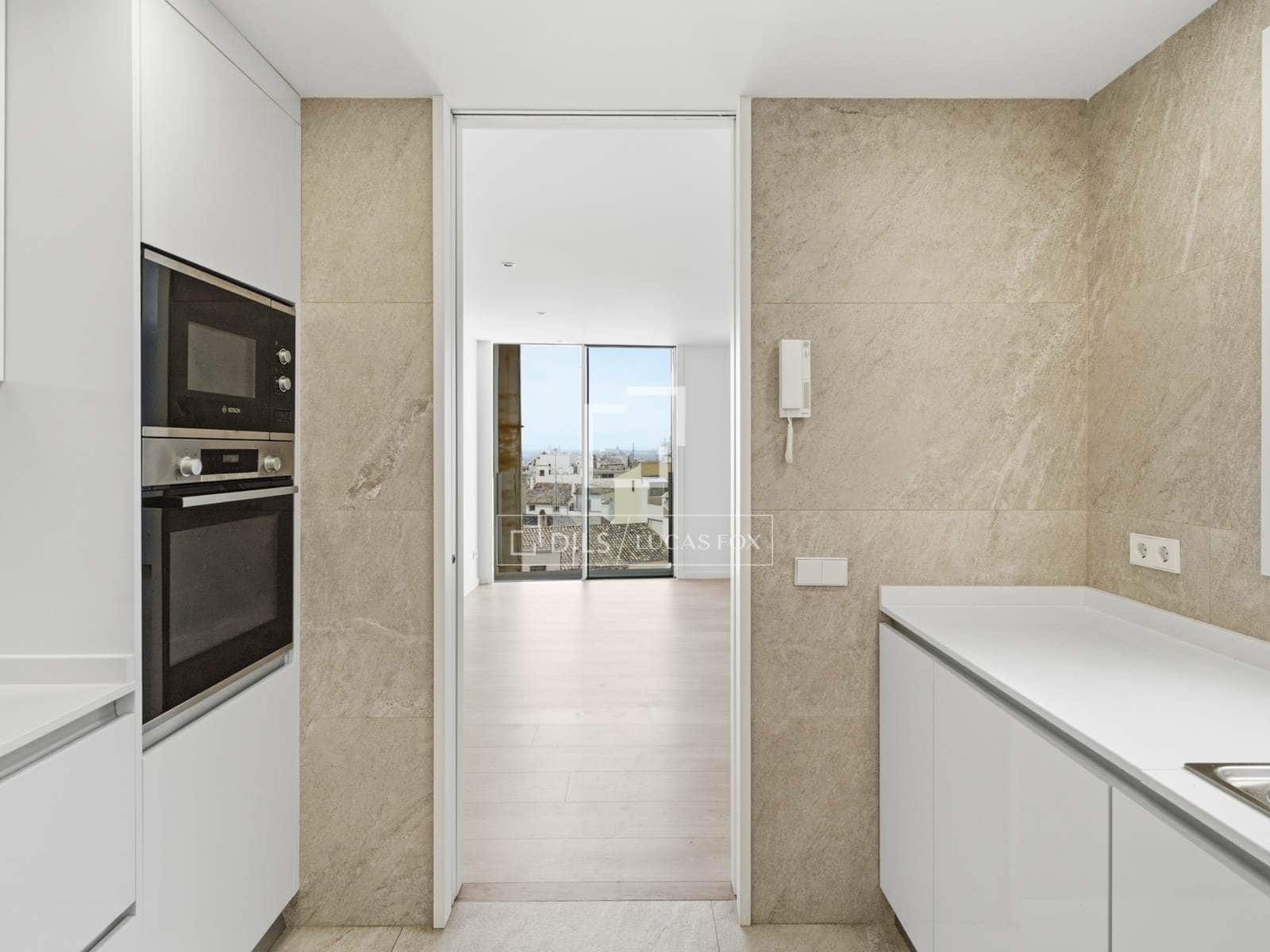 3 bedroom Apartment for rent in Palma de Mallorca - € 3,600 (Ref: 9965669)
