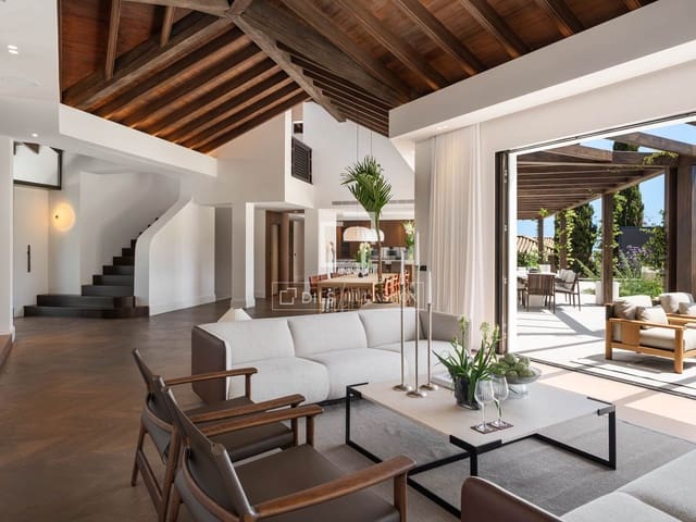 6 bedroom Villa for sale in Marbella with pool garage - € 8,795,000 (Ref: 9965779)