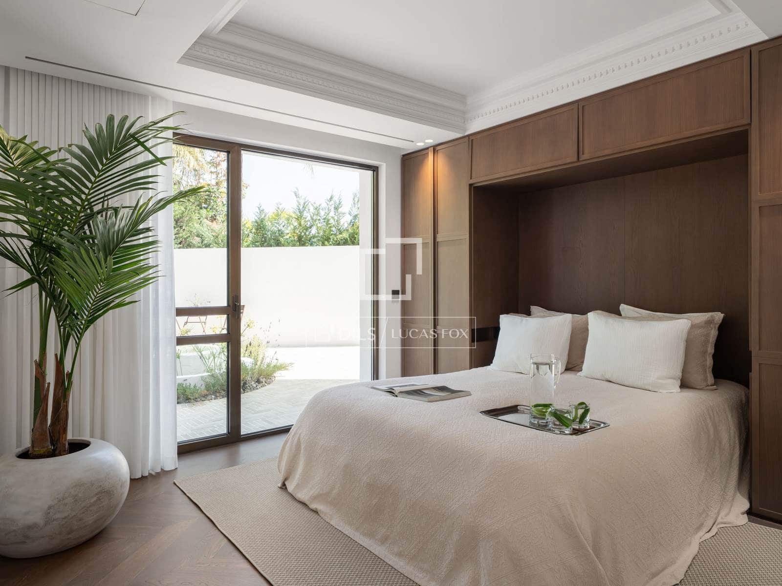 6 bedroom Villa for sale in Marbella with pool garage - € 8,795,000 (Ref: 9965779)