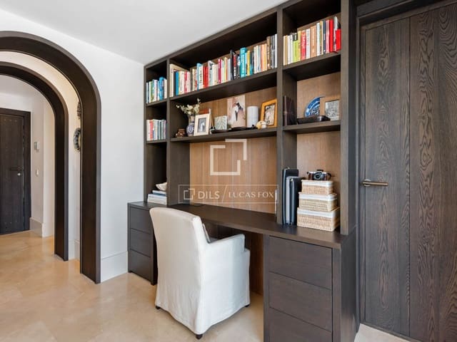 1 Zimmer Apartment zu verkaufen in Marbella mit Pool Garage - 3.500.000 € (Ref: 9965780)