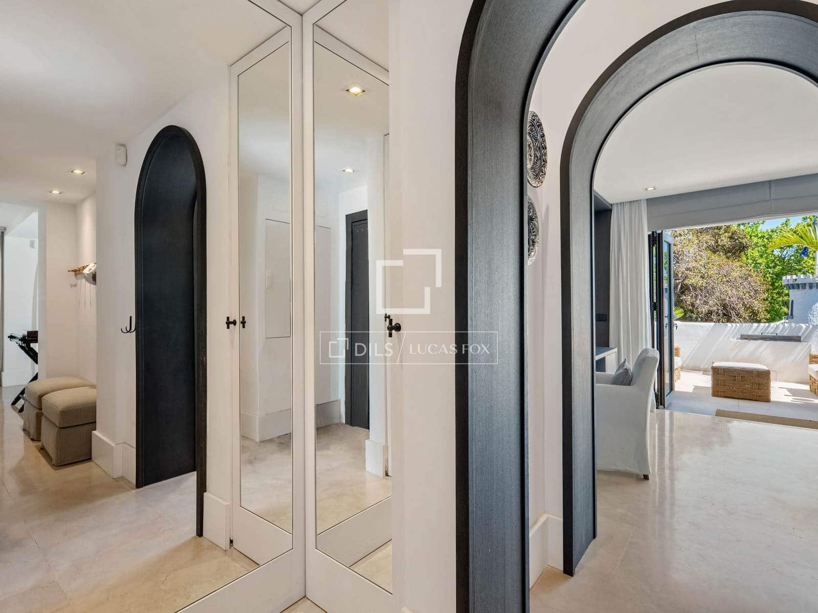 1 Zimmer Apartment zu verkaufen in Marbella mit Pool Garage - 3.500.000 € (Ref: 9965780)