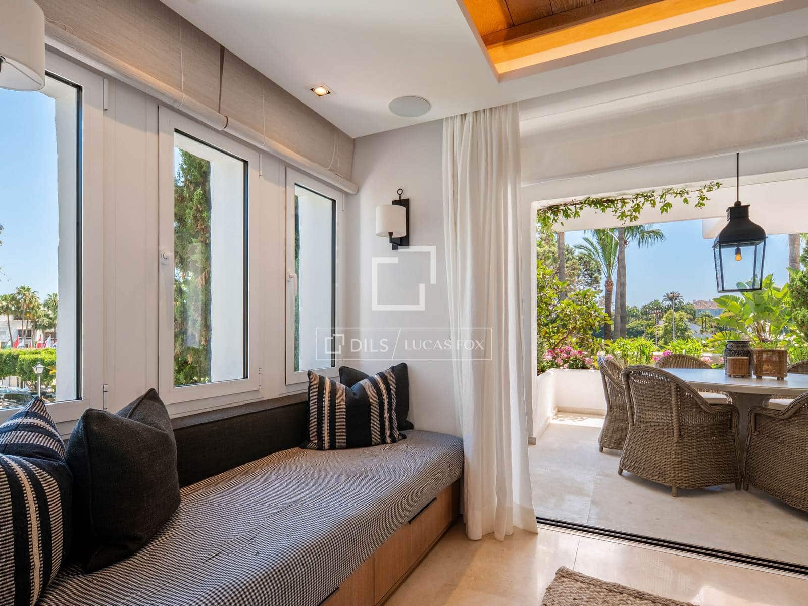 1 Zimmer Apartment zu verkaufen in Marbella mit Pool Garage - 3.500.000 € (Ref: 9965780)