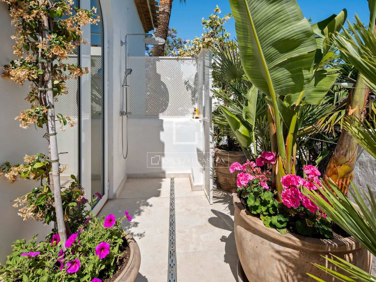 1 Zimmer Apartment zu verkaufen in Marbella mit Pool Garage - 3.500.000 € (Ref: 9965780)