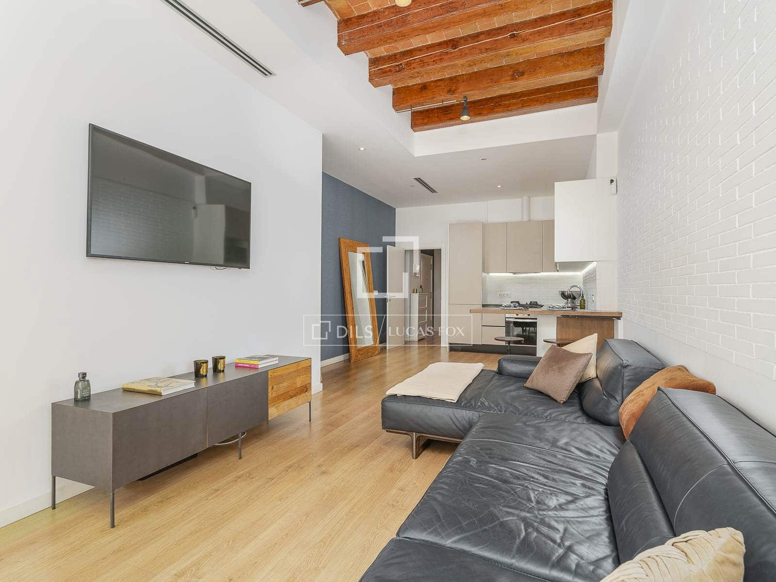 2 soverom Leilighet til salgs i Barcelona by med svømmebasseng - € 650 000 (Ref: 9965781)