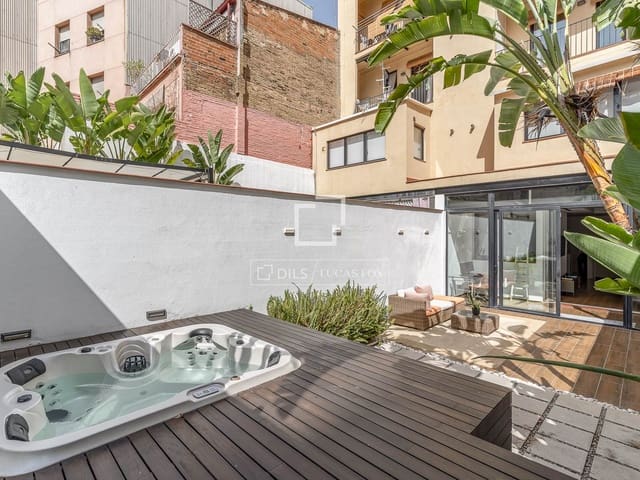 2 soverom Leilighet til salgs i Barcelona by med svømmebasseng - € 650 000 (Ref: 9965781)