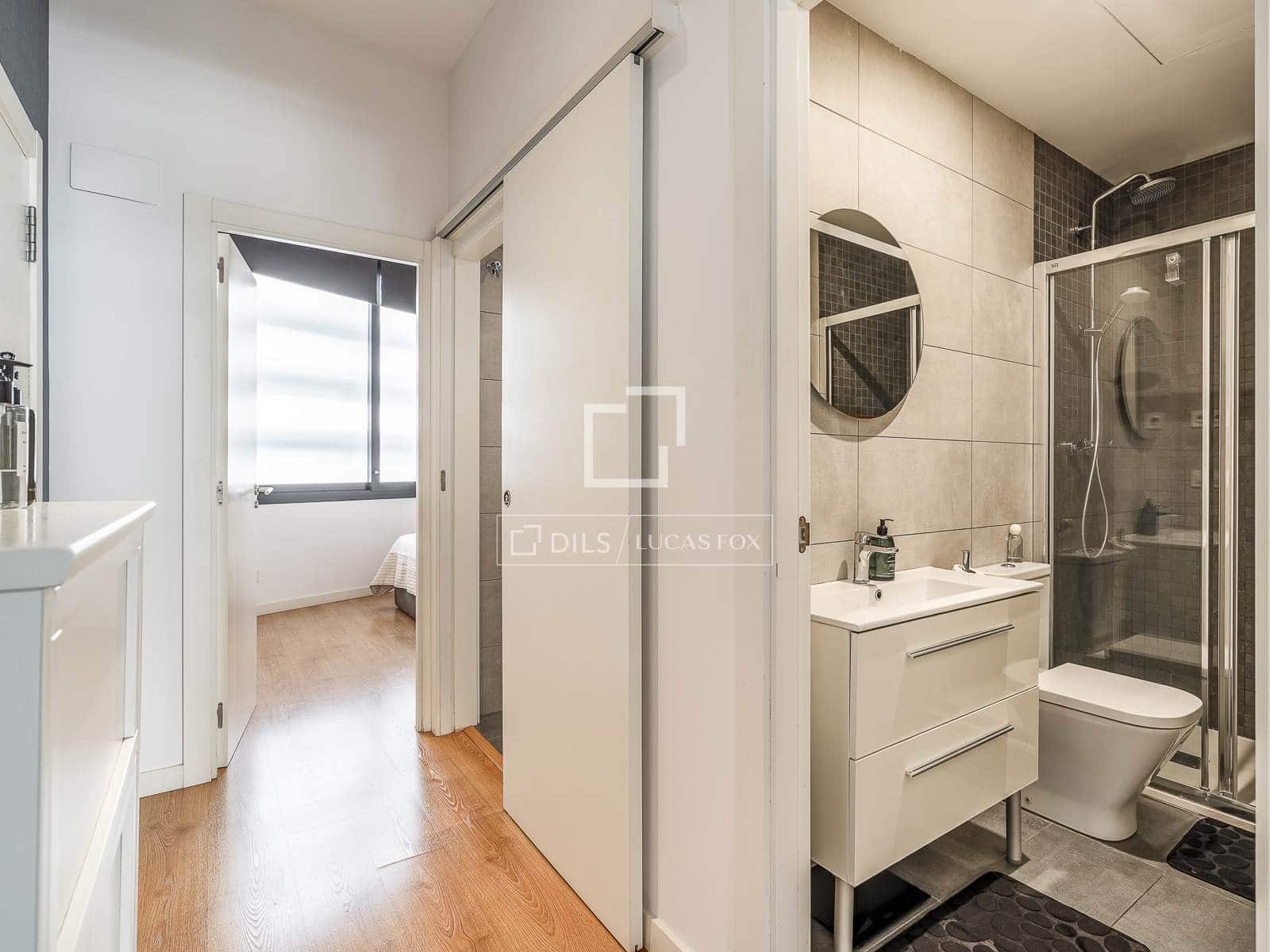 2 soverom Leilighet til salgs i Barcelona by med svømmebasseng - € 650 000 (Ref: 9965781)
