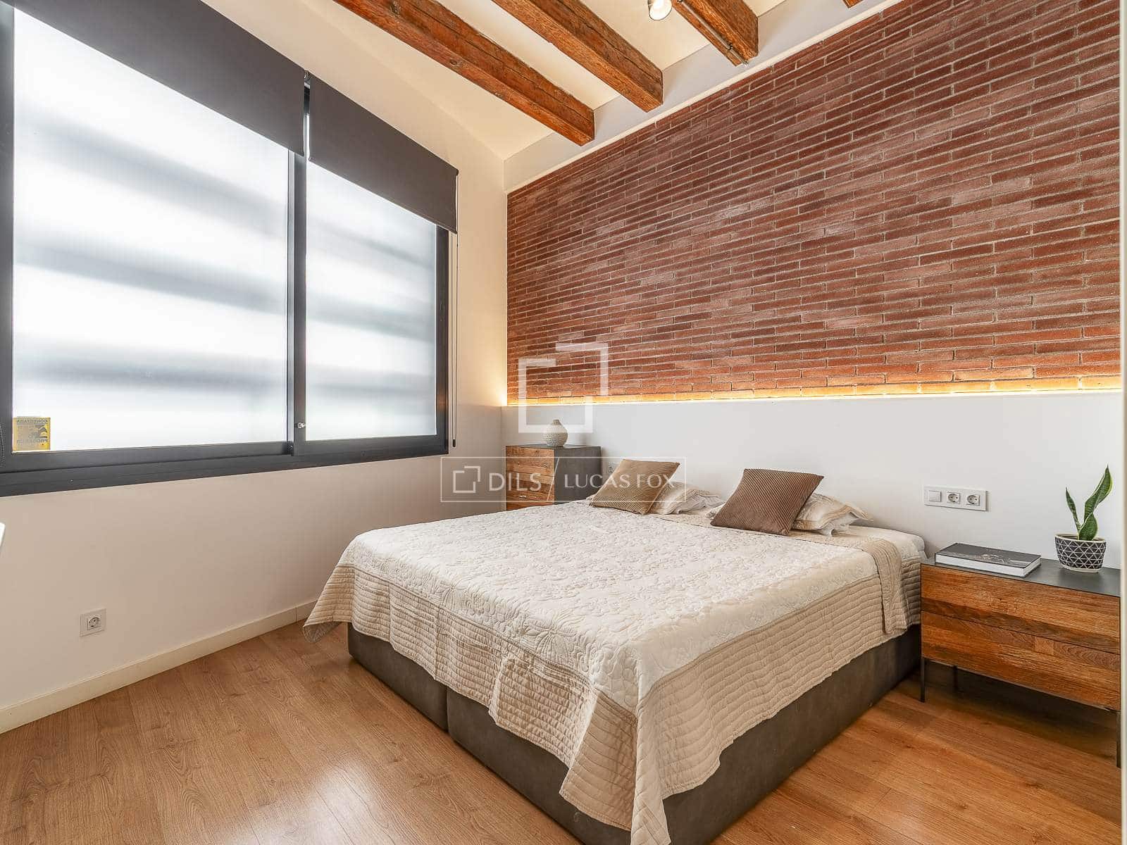 2 soverom Leilighet til salgs i Barcelona by med svømmebasseng - € 650 000 (Ref: 9965781)