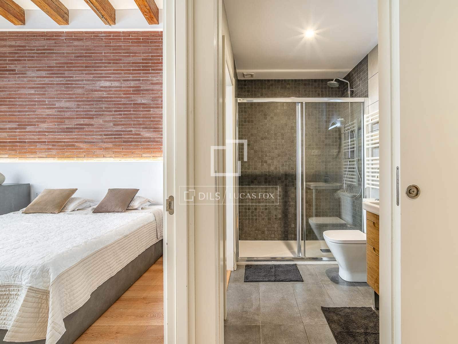 2 soverom Leilighet til salgs i Barcelona by med svømmebasseng - € 650 000 (Ref: 9965781)