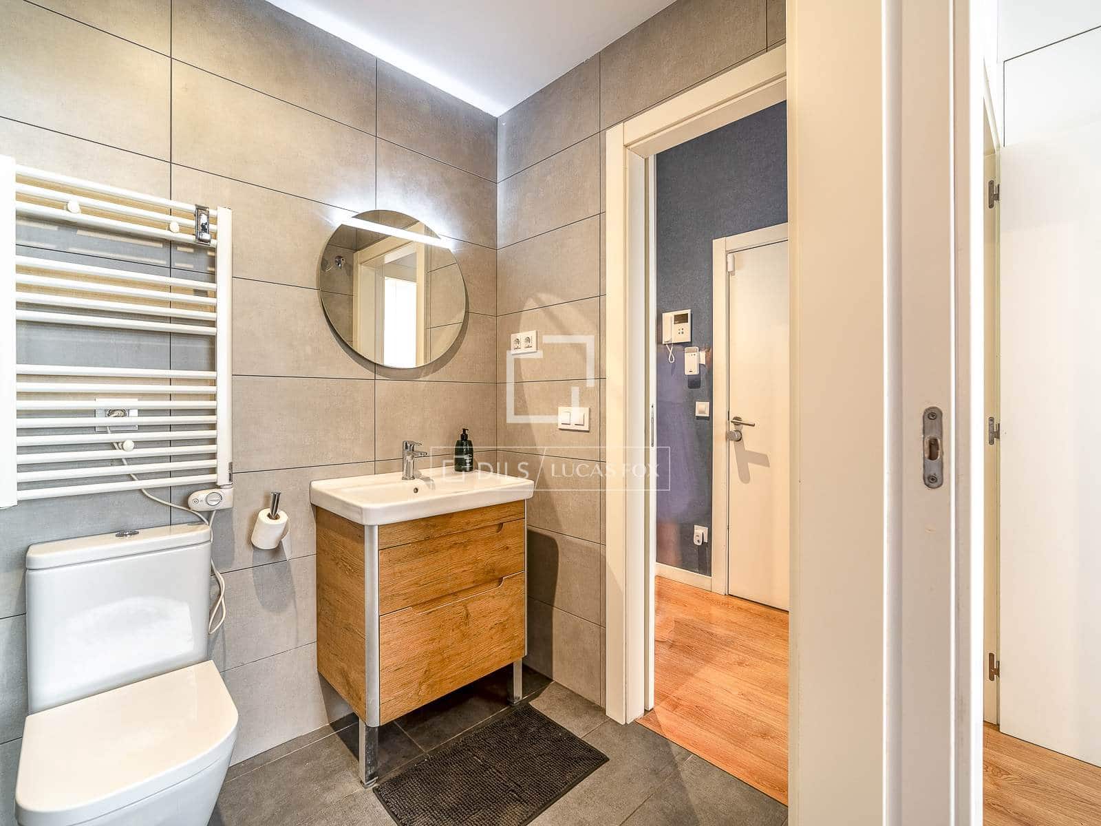 2 soverom Leilighet til salgs i Barcelona by med svømmebasseng - € 650 000 (Ref: 9965781)