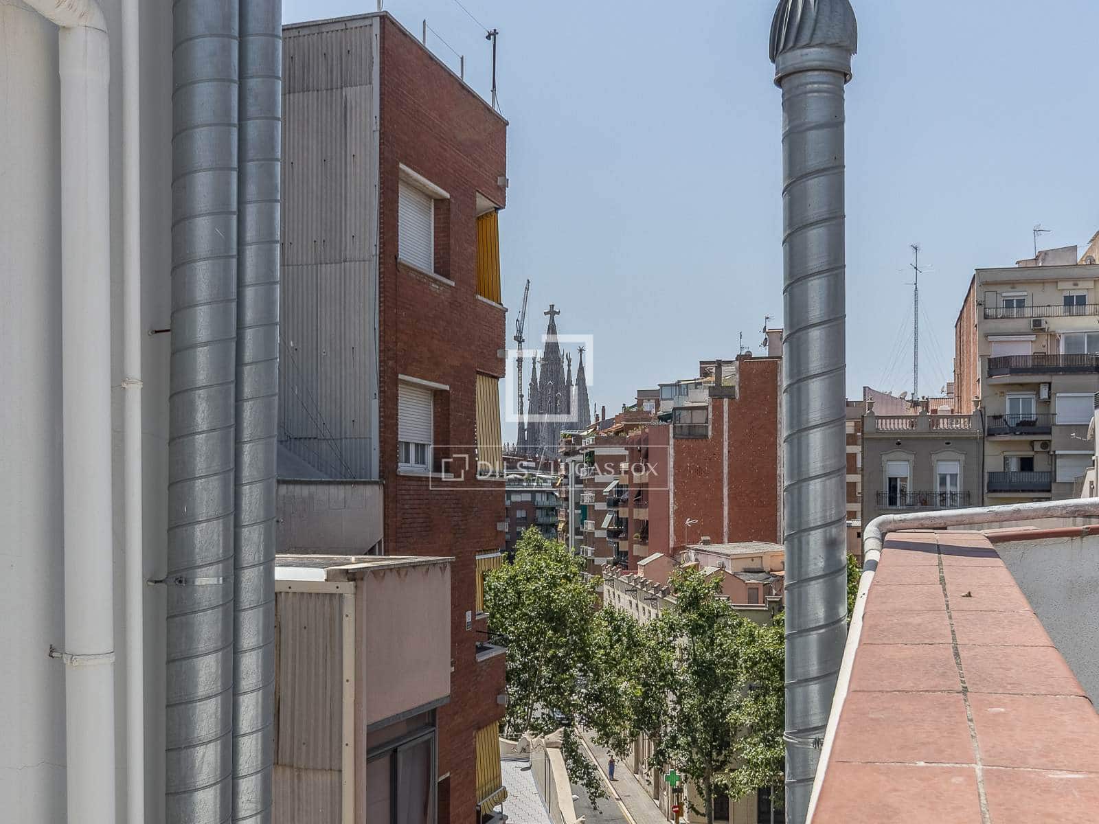 2 soverom Leilighet til salgs i Barcelona by med svømmebasseng - € 650 000 (Ref: 9965781)