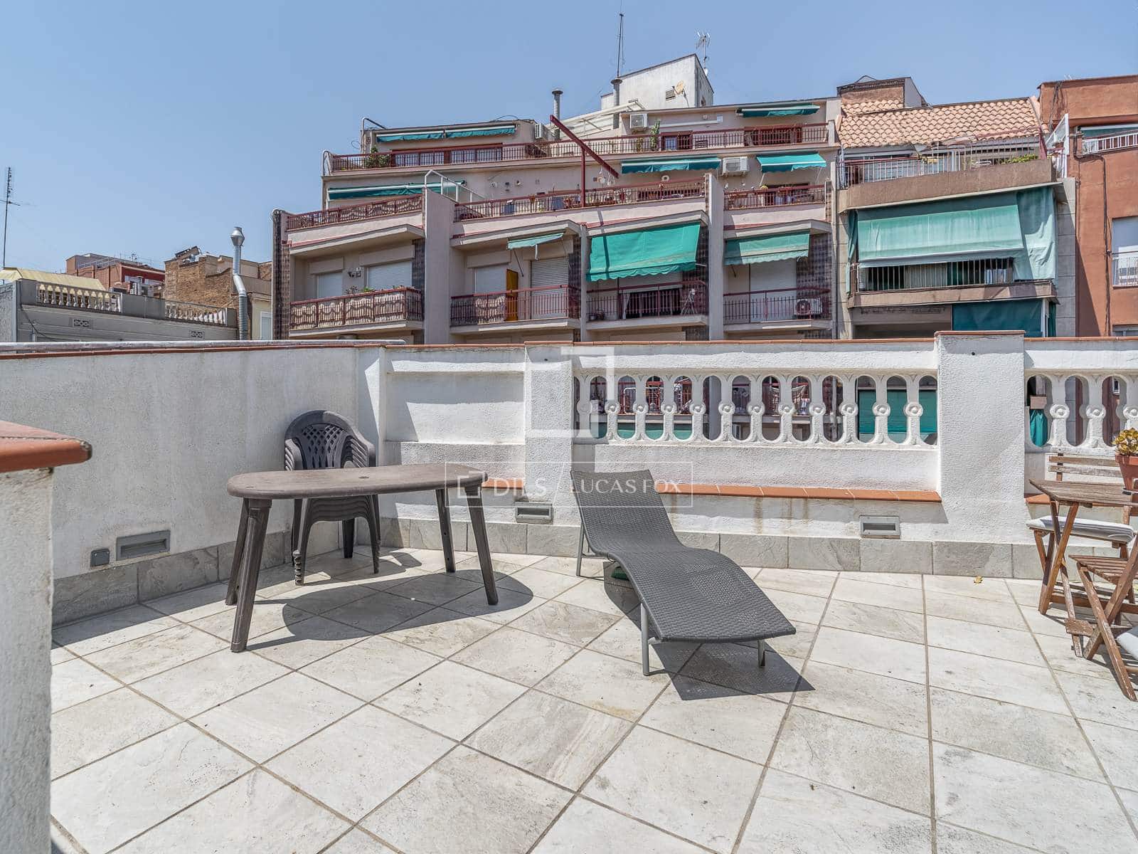 2 soverom Leilighet til salgs i Barcelona by med svømmebasseng - € 650 000 (Ref: 9965781)
