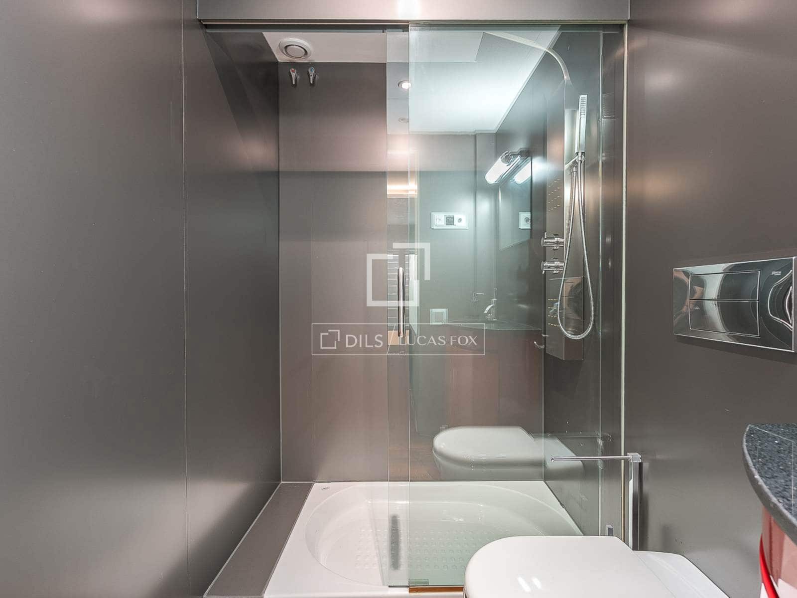 4 bedroom Villa for sale in Barcelona city with pool garage - € 1,300,000 (Ref: 9965782)