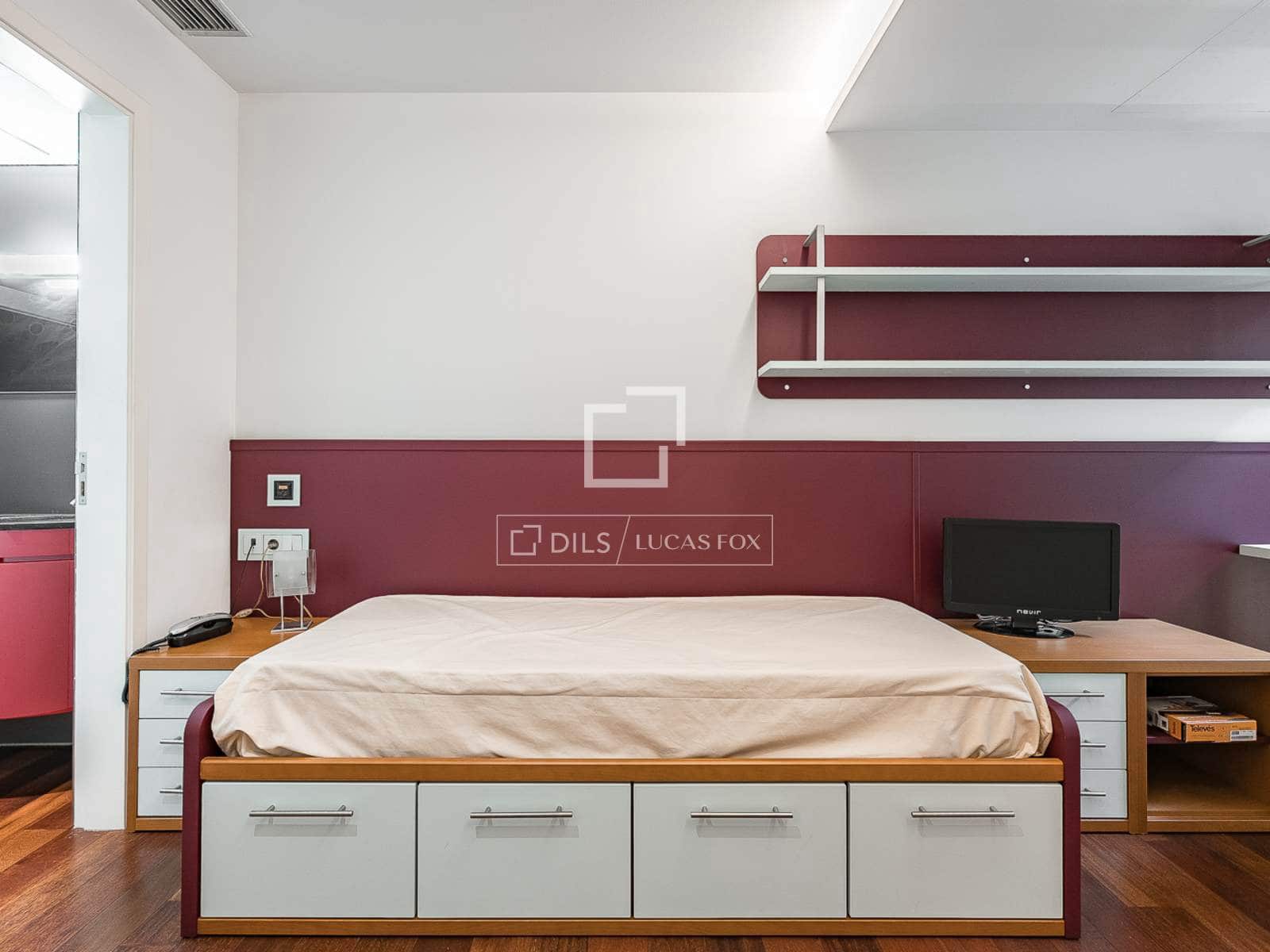 4 bedroom Villa for sale in Barcelona city with pool garage - € 1,300,000 (Ref: 9965782)