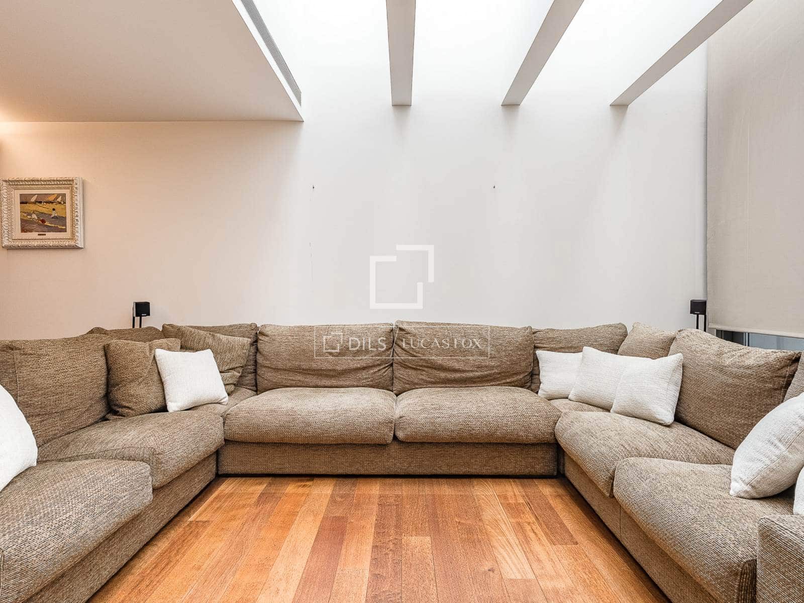 4 bedroom Villa for sale in Barcelona city with pool garage - € 1,300,000 (Ref: 9965782)
