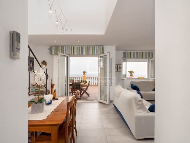 3 soverom Villa til salgs i Begur med svømmebasseng garasje - € 585 000 (Ref: 9965783)