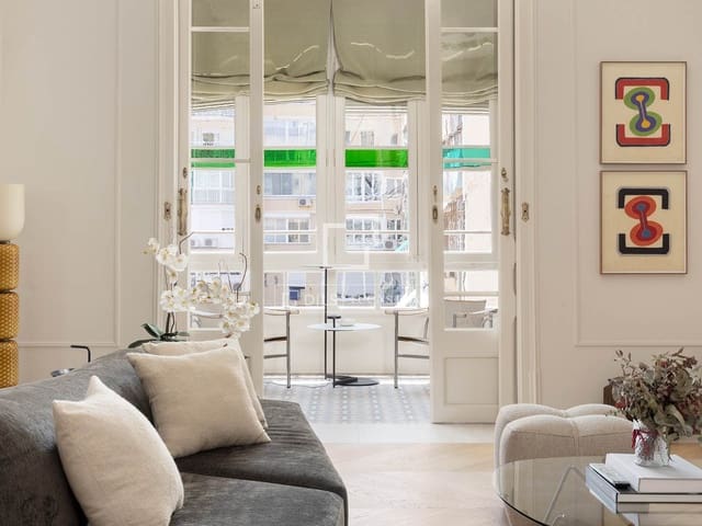 4 soveværelse Lejlighed til salg i Barcelona by med garage - € 2.500.000 (Ref: 9965872)