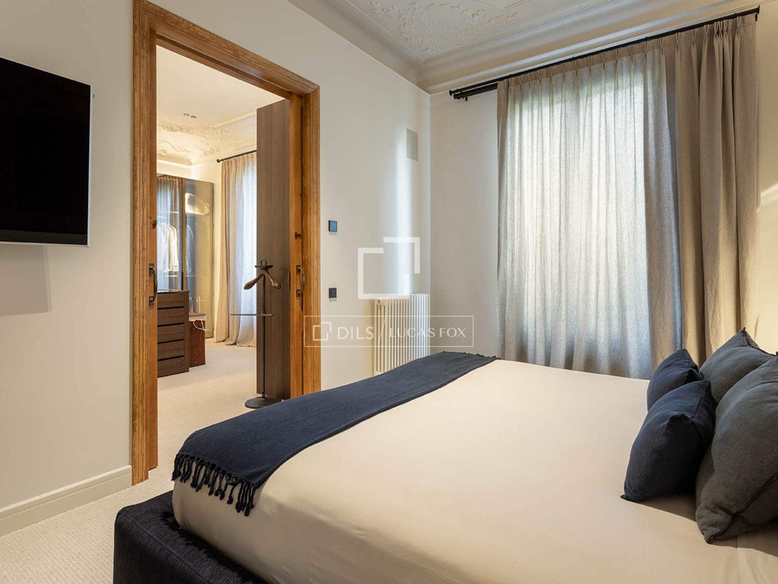 4 soveværelse Lejlighed til salg i Barcelona by med garage - € 2.500.000 (Ref: 9965872)