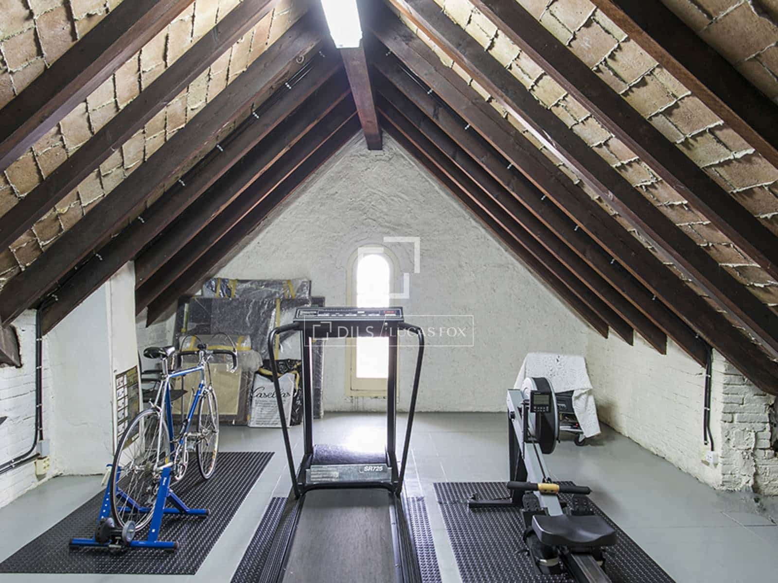 6 bedroom Villa for sale in Barcelona city with pool garage - € 5,980,000 (Ref: 9965873)