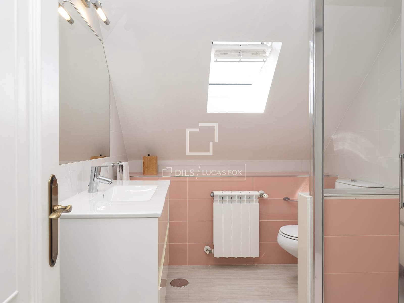6 camera da letto Villa in vendita in Vigo con garage - 950.000 € (Rif: 9966069)
