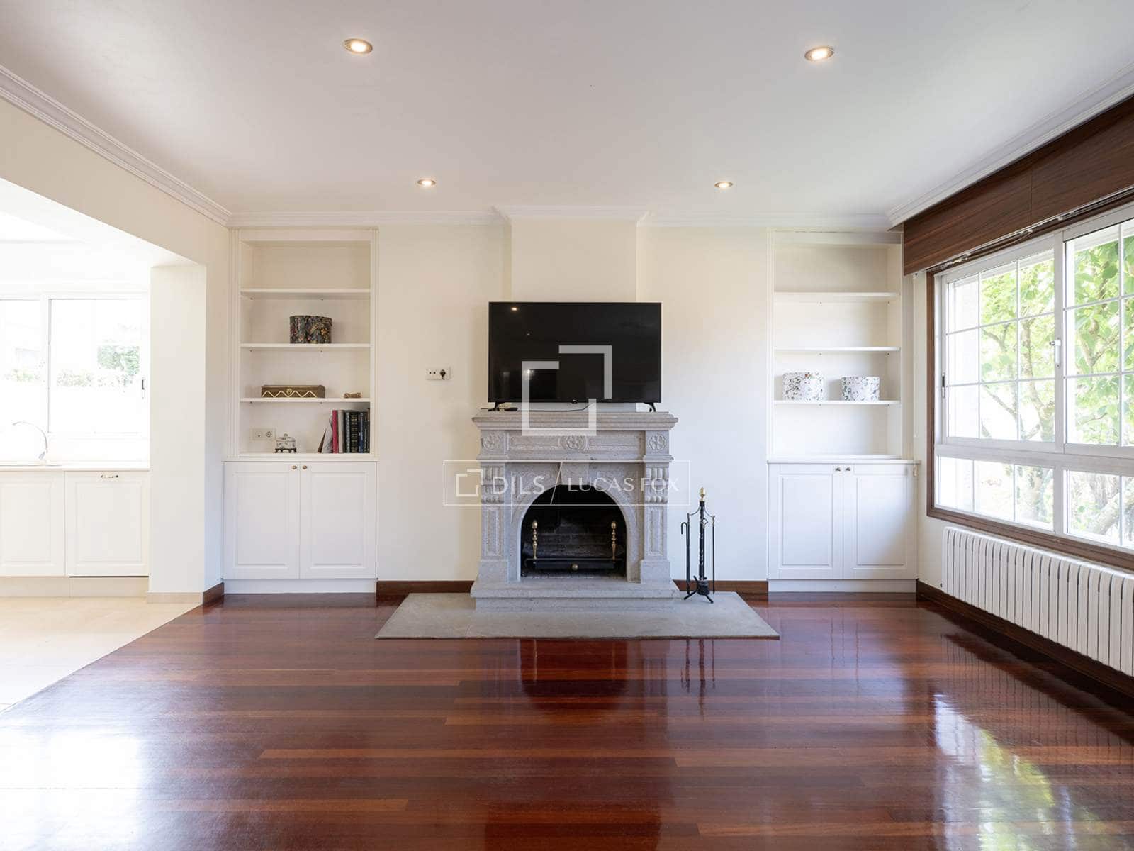 6 camera da letto Villa in vendita in Vigo con garage - 950.000 € (Rif: 9966069)