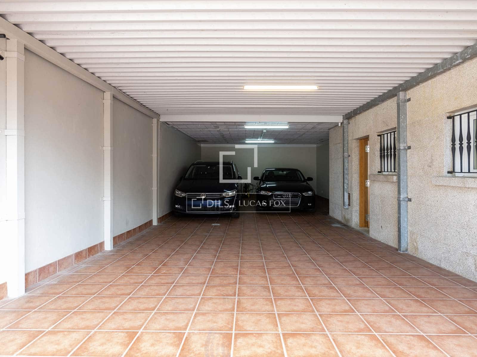 6 camera da letto Villa in vendita in Vigo con garage - 950.000 € (Rif: 9966069)