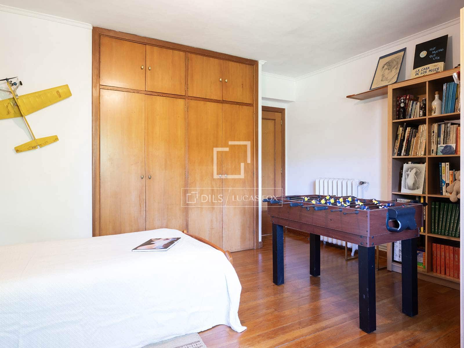 5 camera da letto Villa in vendita in Tomino con piscina garage - 420.000 € (Rif: 9966070)