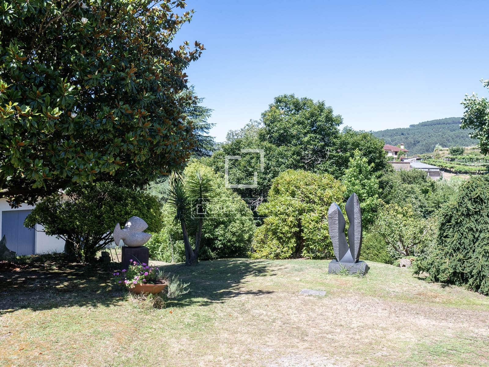 5 camera da letto Villa in vendita in Tomino con piscina garage - 420.000 € (Rif: 9966070)