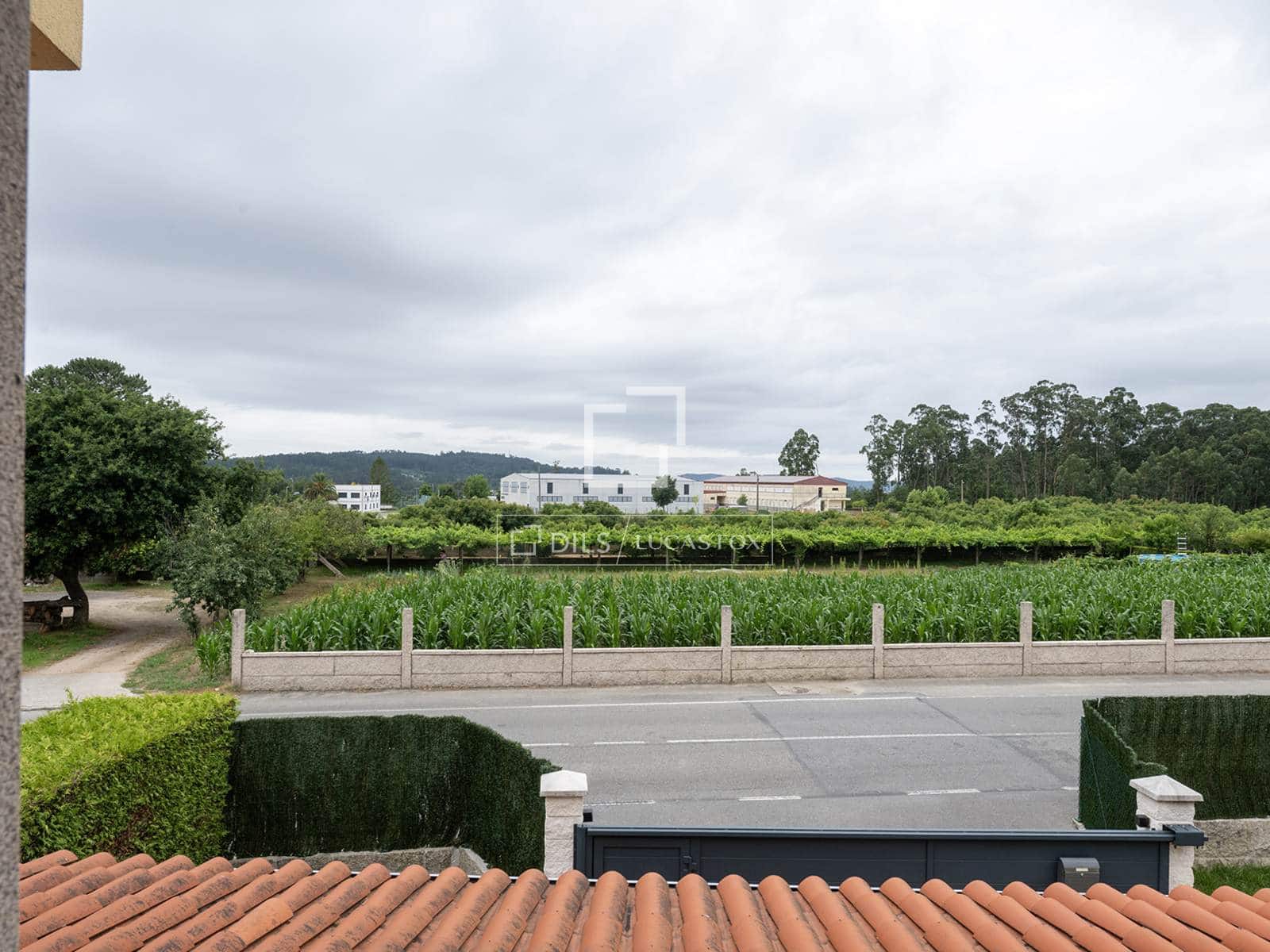 3 slaapkamer Villa te koop in Sanxenxo met zwembad garage - € 450.000 (Ref: 9967961)