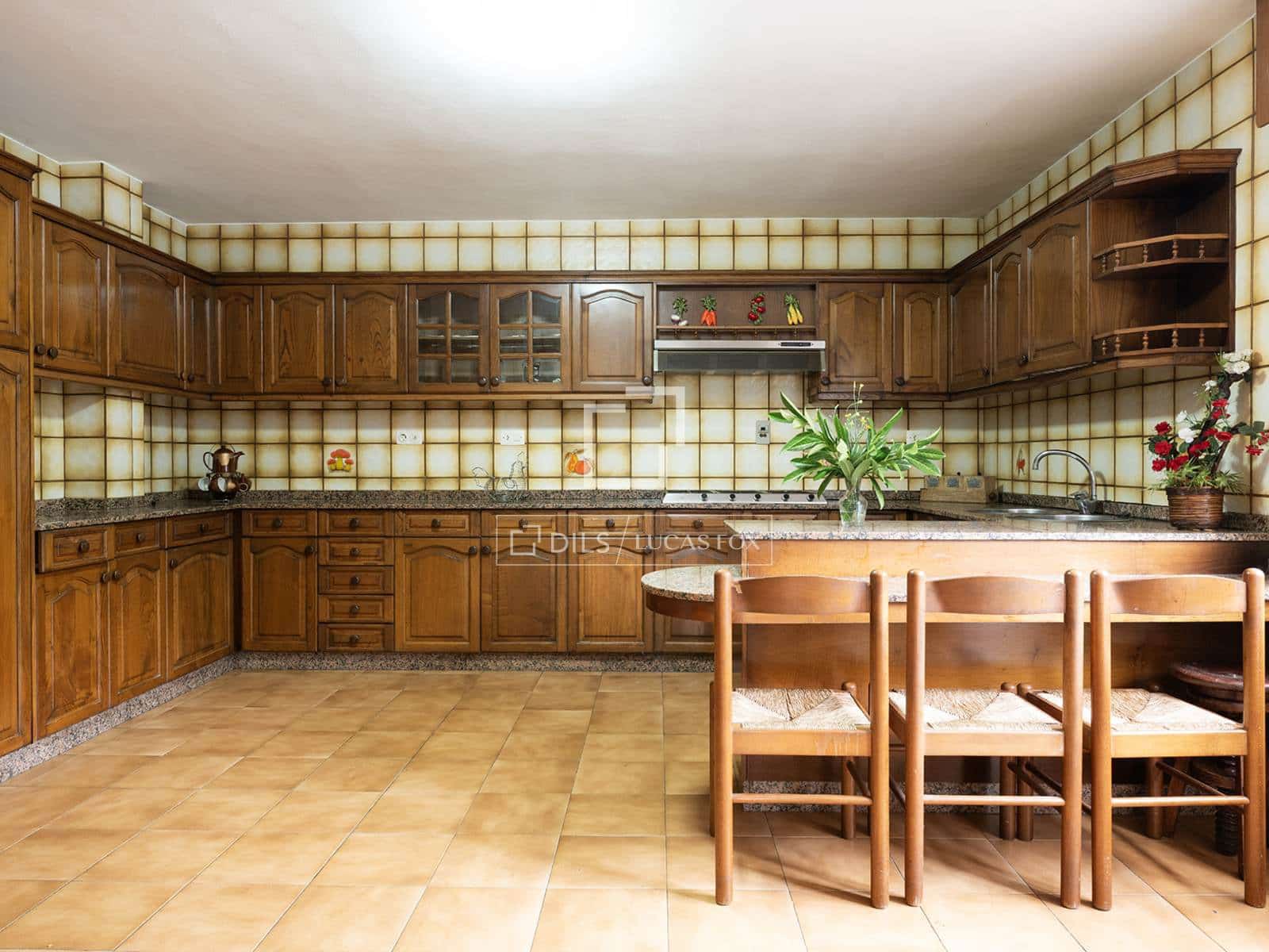5 makuuhuone Huvila myytävänä paikassa Cotobade mukana 
autotalli - 490 000 € (Ref: 9967962)