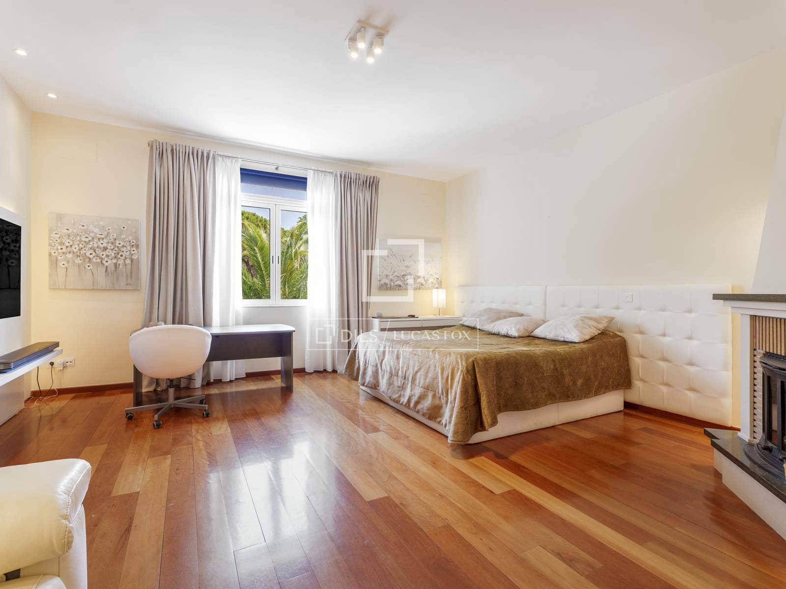 6 bedroom Villa for sale in Godella with pool garage - € 2,950,000 (Ref: 9968476)