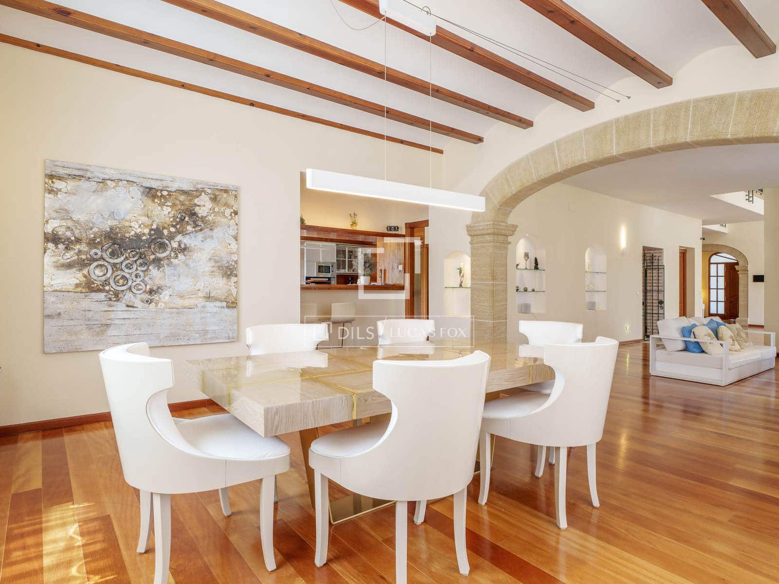 6 bedroom Villa for sale in Godella with pool garage - € 2,950,000 (Ref: 9968476)