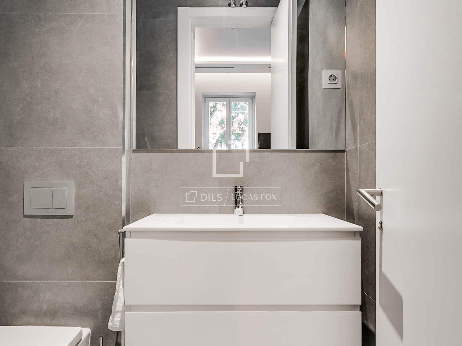 1 bedroom Apartment for rent in Madrid city - € 4,500 (Ref: 9968656)