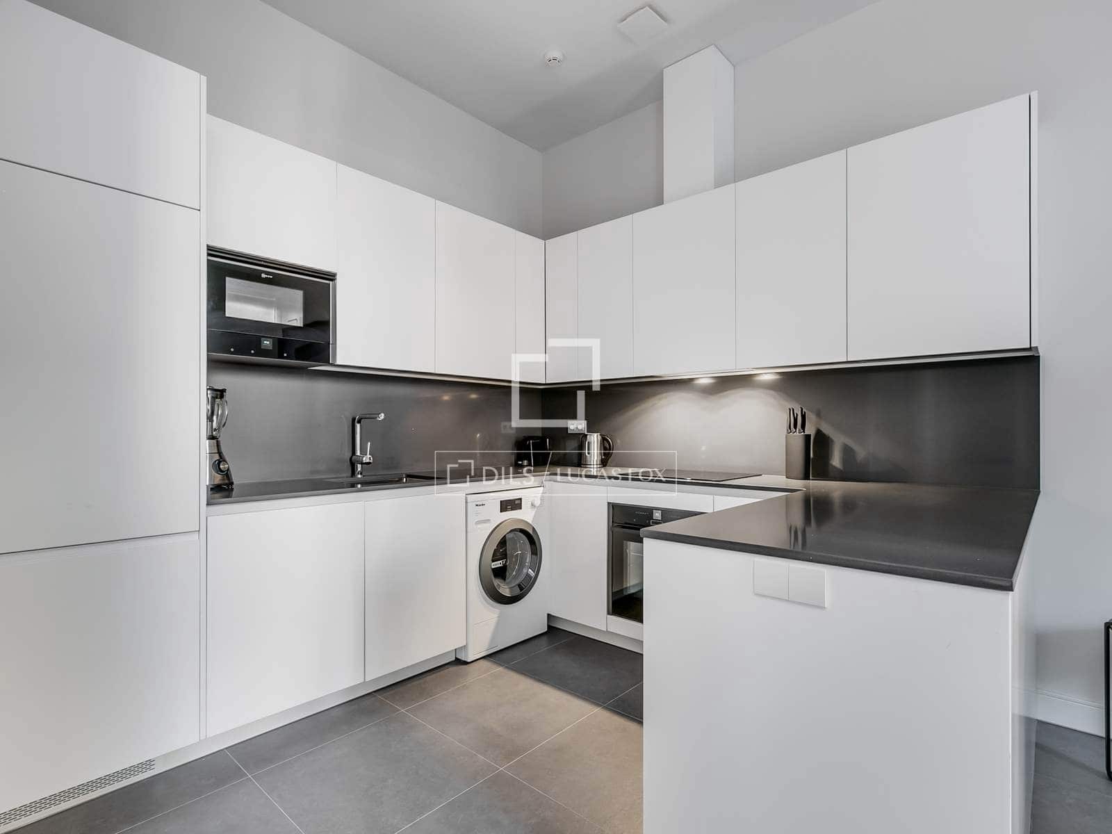 1 bedroom Apartment for rent in Madrid city - € 4,500 (Ref: 9968656)