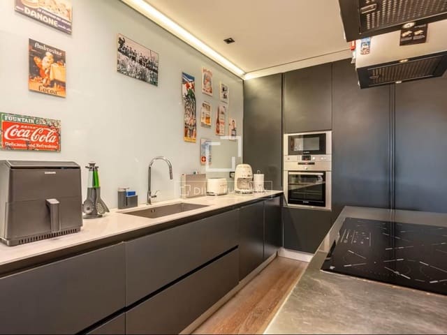 5 slaapkamer Villa te koop in Alcobendas met zwembad garage - € 4.250.000 (Ref: 9968657)