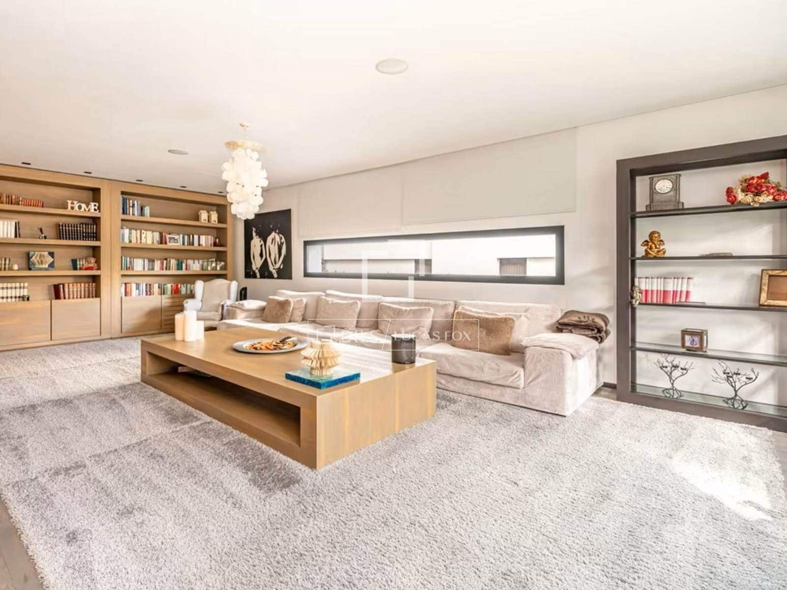 5 slaapkamer Villa te koop in Alcobendas met zwembad garage - € 4.250.000 (Ref: 9968657)