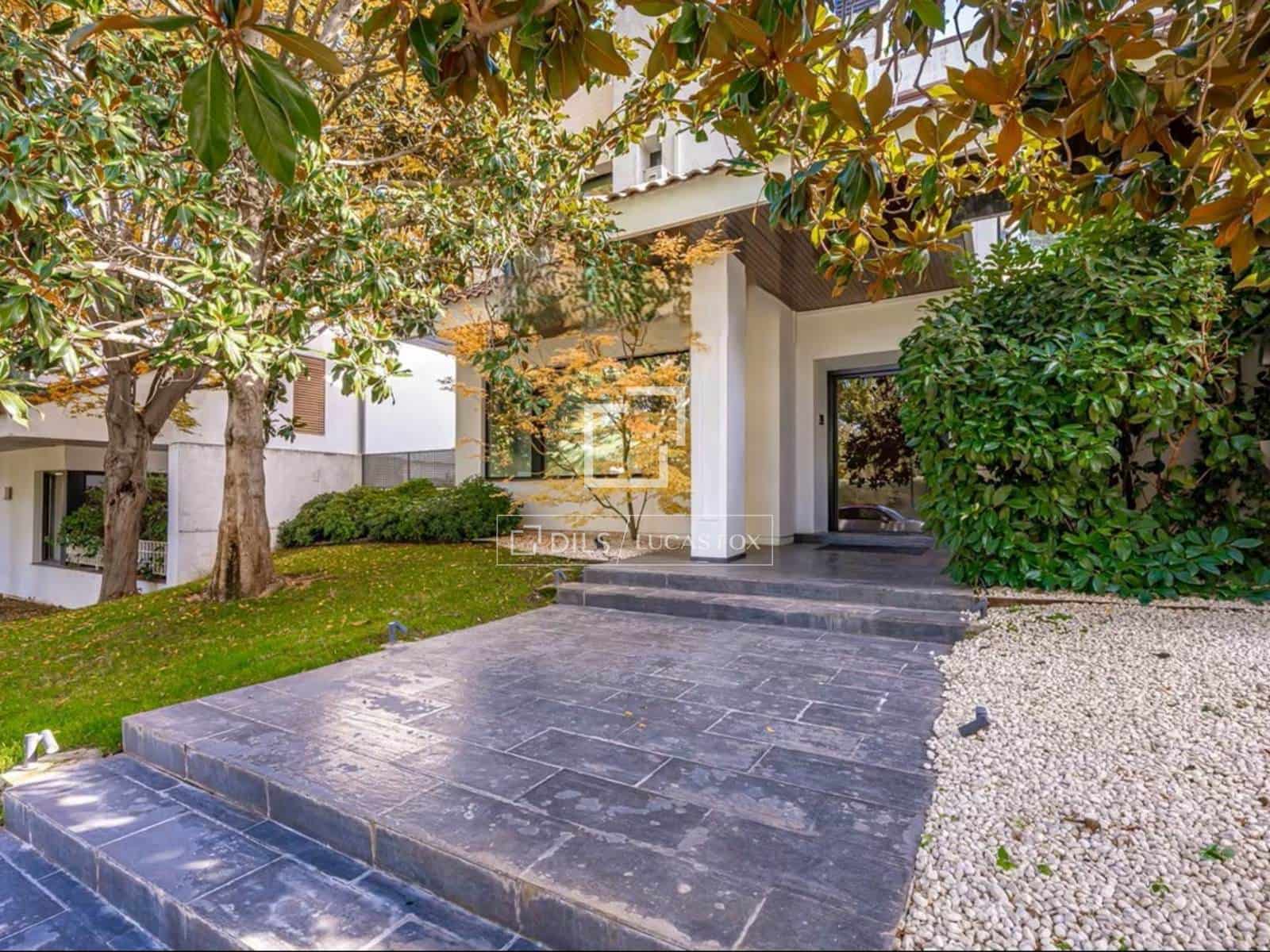 5 slaapkamer Villa te koop in Alcobendas met zwembad garage - € 4.250.000 (Ref: 9968657)