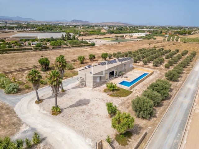 4 soverom Villa til salgs i Elche / Elx med svømmebasseng - € 750 000 (Ref: 9968905)