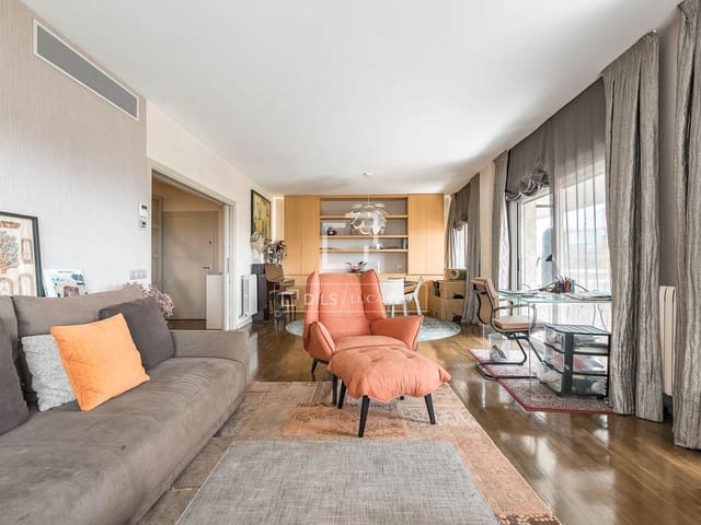 Apartamento de 4 habitaciones en Barcelona ciudad en venta con piscina garaje - 1.495.000 € (Ref: 9969007)
