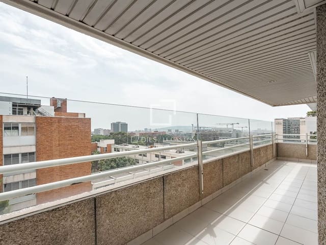 Apartamento de 4 habitaciones en Barcelona ciudad en venta con piscina garaje - 1.495.000 € (Ref: 9969007)