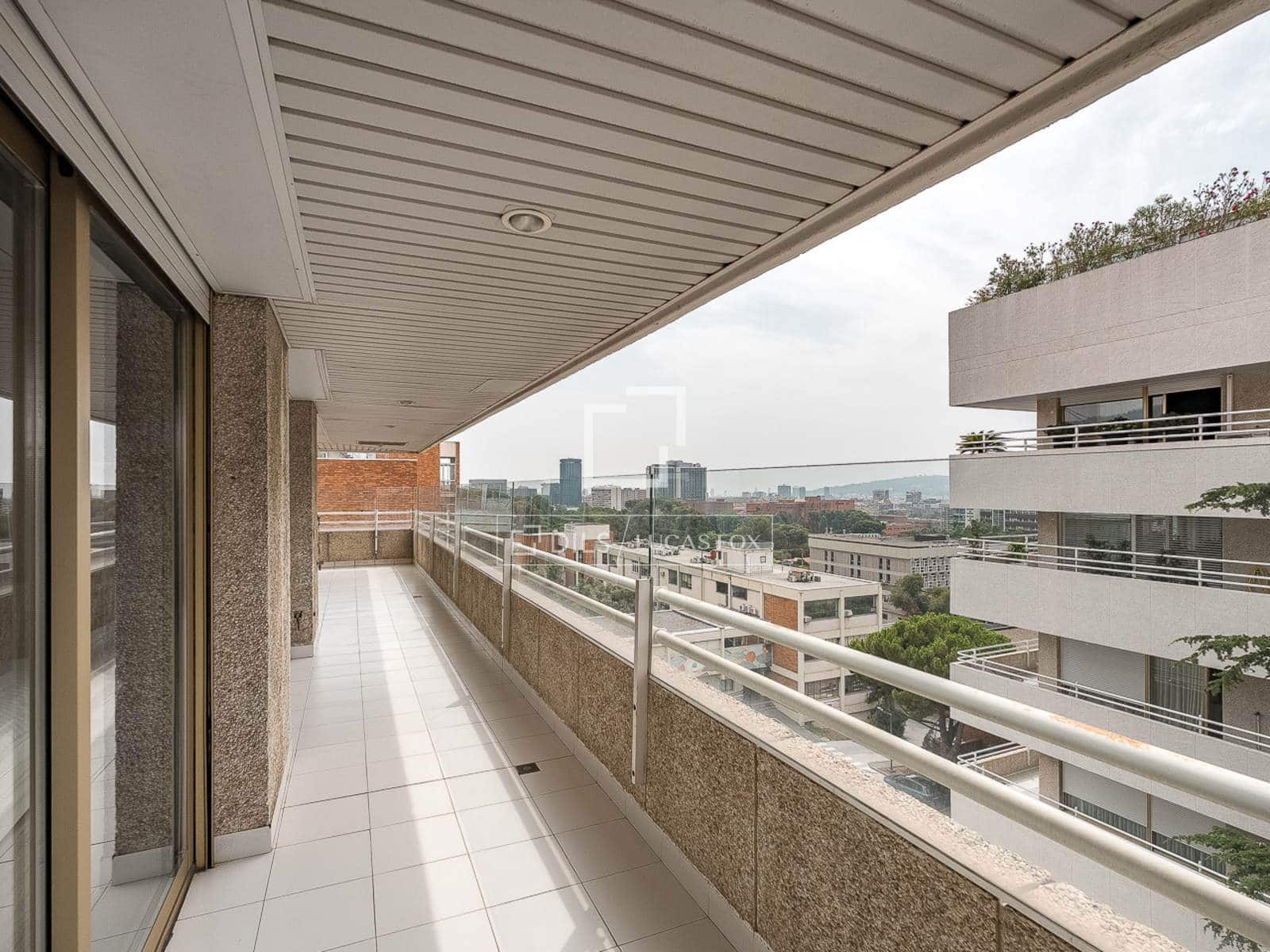 Apartamento de 4 habitaciones en Barcelona ciudad en venta con piscina garaje - 1.495.000 € (Ref: 9969007)
